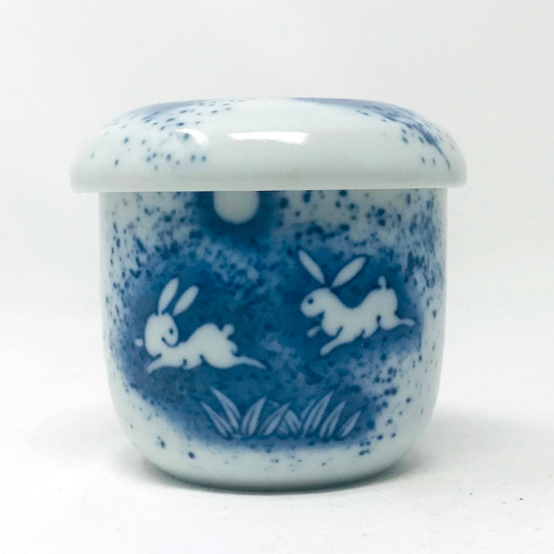 Mushiwan Cov. Bowl Rabbit (5 fl.oz) image 1
