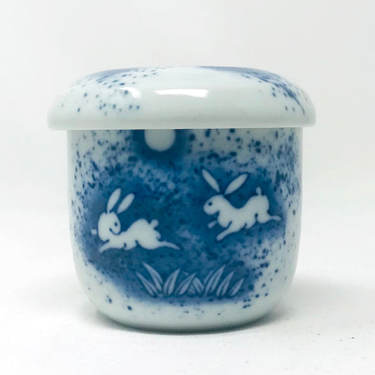 Mushiwan Cov. Bowl Rabbit (5 fl.oz) image 1