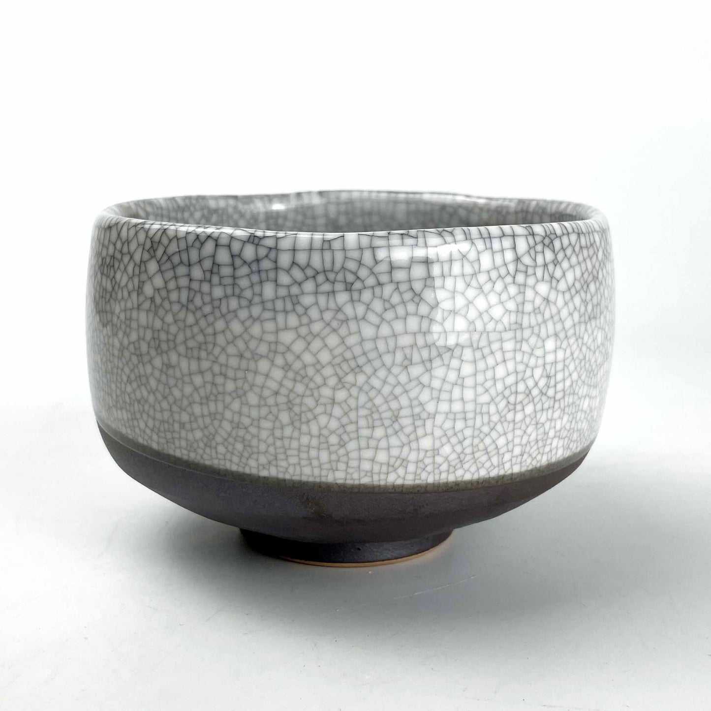 Matcha Bowl Kannyu Shiro (4.5"D) image 1