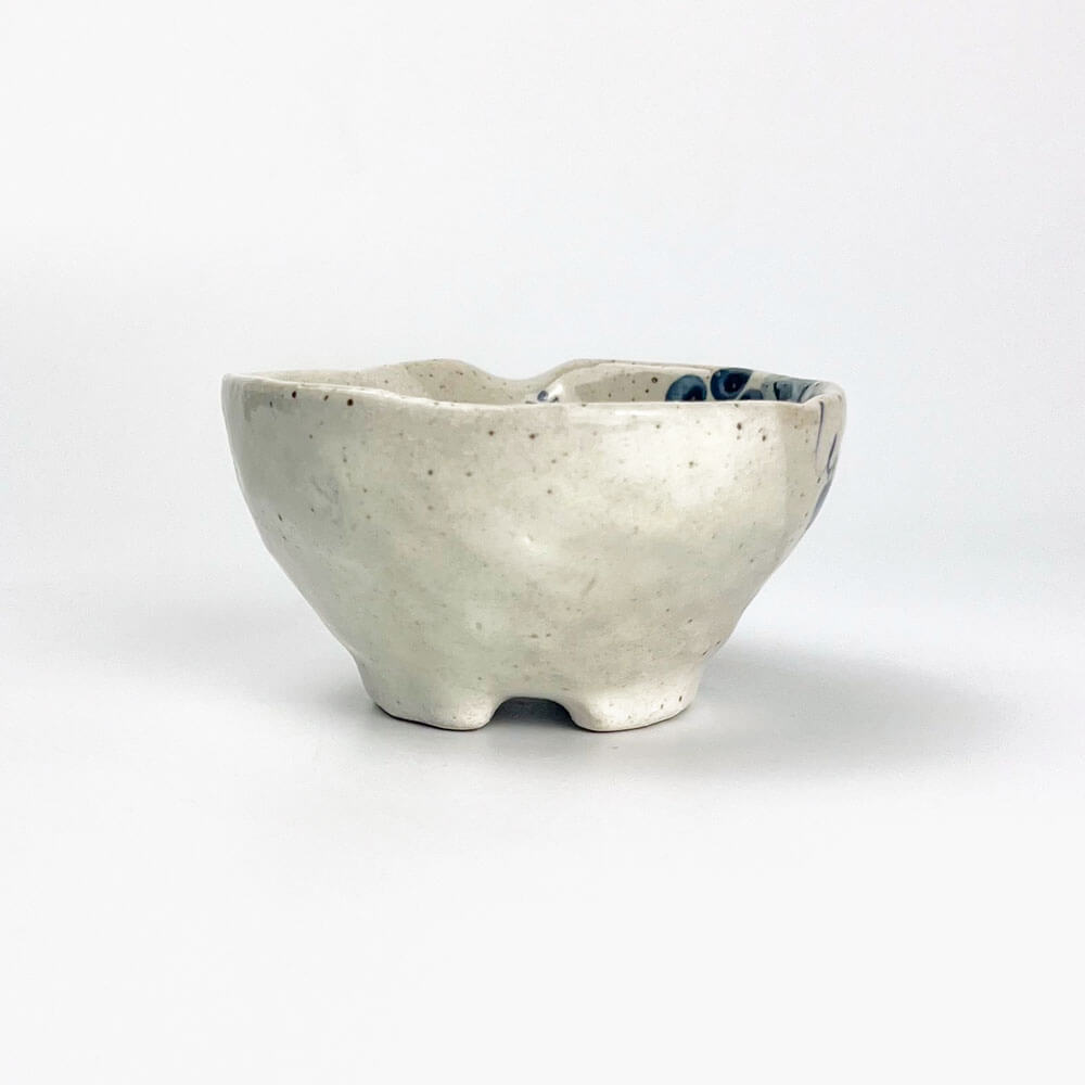 Katakuchi Kobachi Bowl Blue Flower (4.25"x3.75") image 4