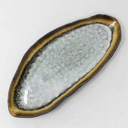 Akane Leaf Shape Plate  (13"x 4")