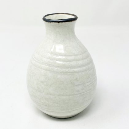 Hime Kobiki Sake Bottle  (10 oz)