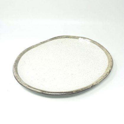 Oval Plate Shirokaratsu Large (10.5"x9")