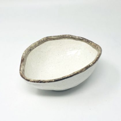 Oval Bowl Small Shirokaratsu (6"x4.5")
