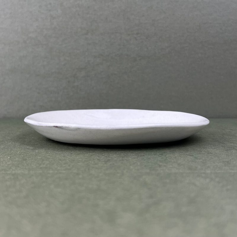 Plate Pig (6"D) by Takunobu Sawada - Image 4
