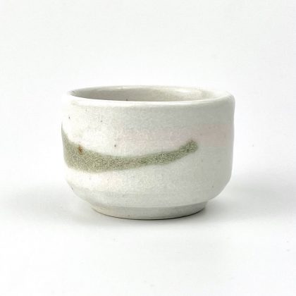 Sake Cup Hazakura (2.5 oz)