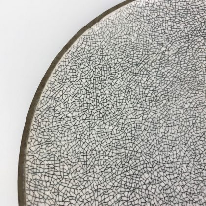 Plate Kairagi (10"D)