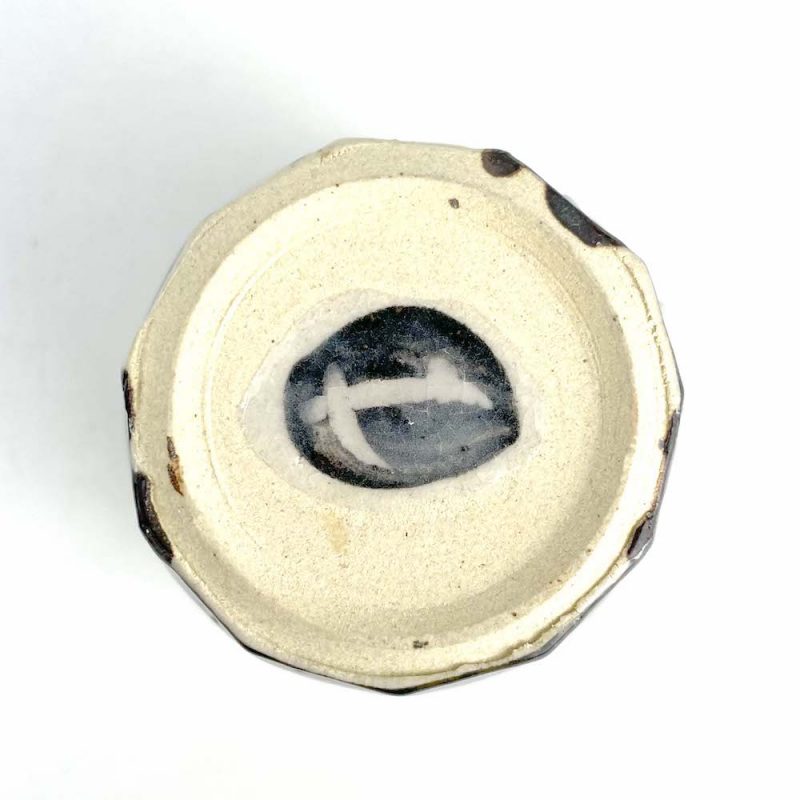 Cup Nezumi (10.5oz) by Yasuko Maeda