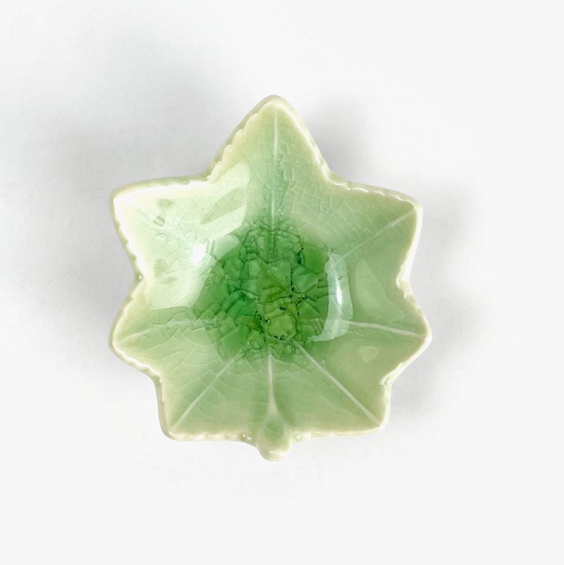 Small Chimi Dish Green Kaede (2.5"D)