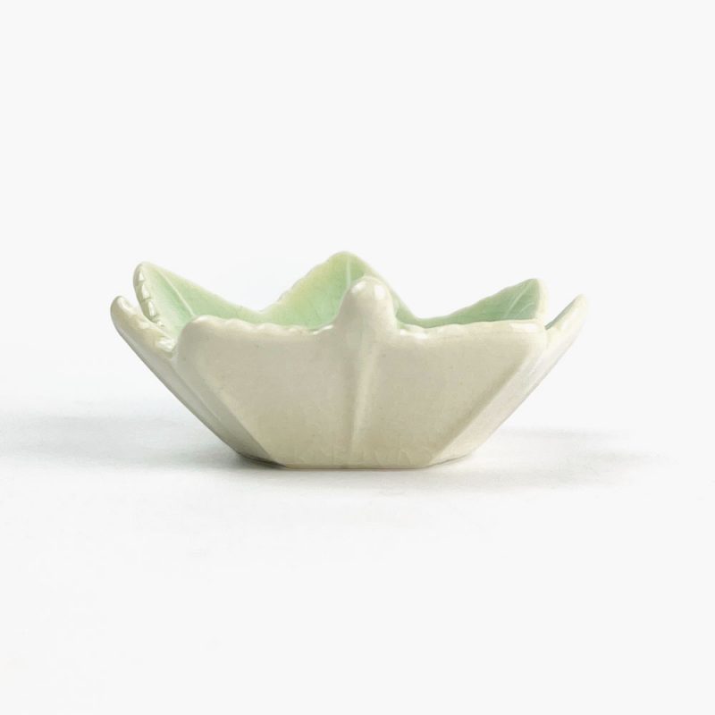 Small Chimi Dish Green Kaede (2.5"D)