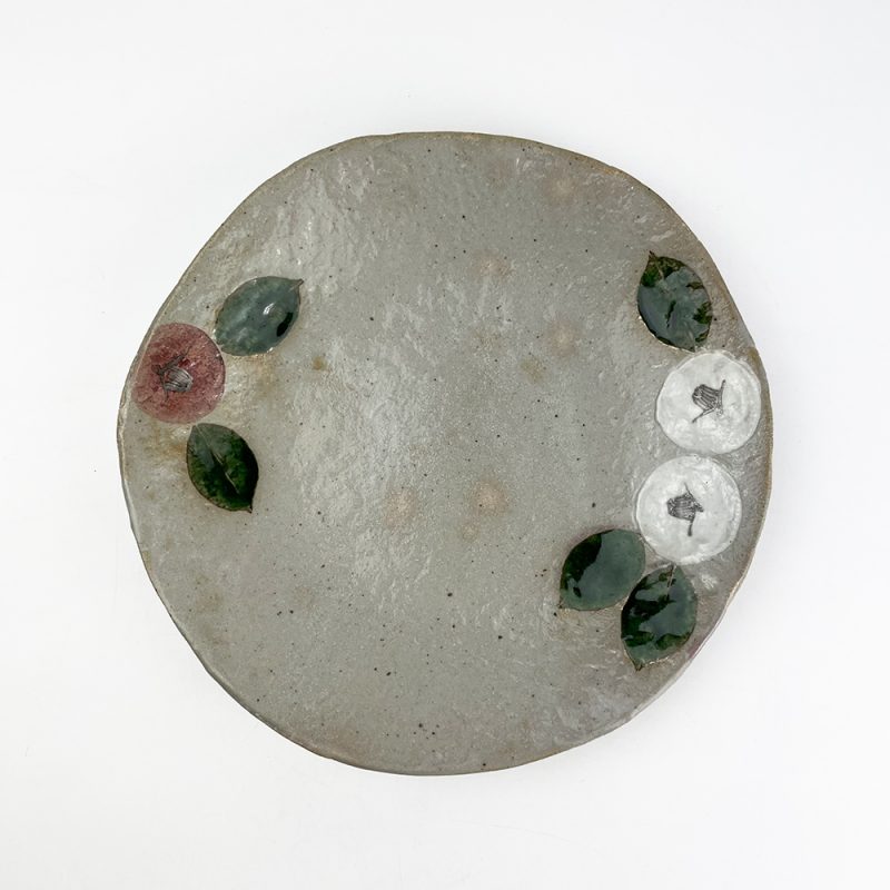 Plate Tsubakikamon (9.5"D) by Musashi Tsujii