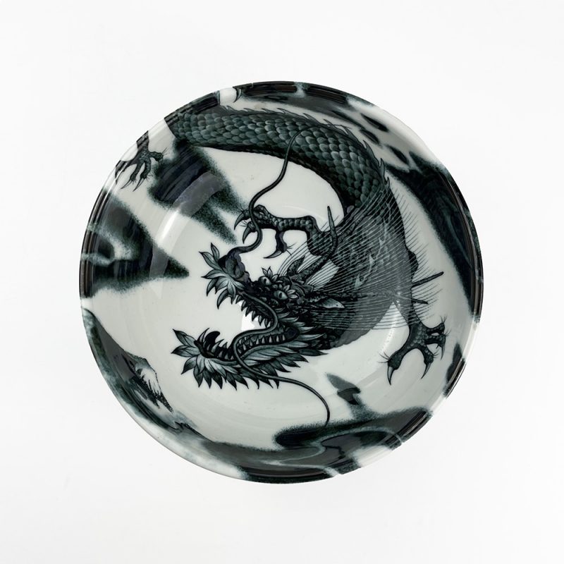 Ramen Bowl Dragon Black (7.75"D)