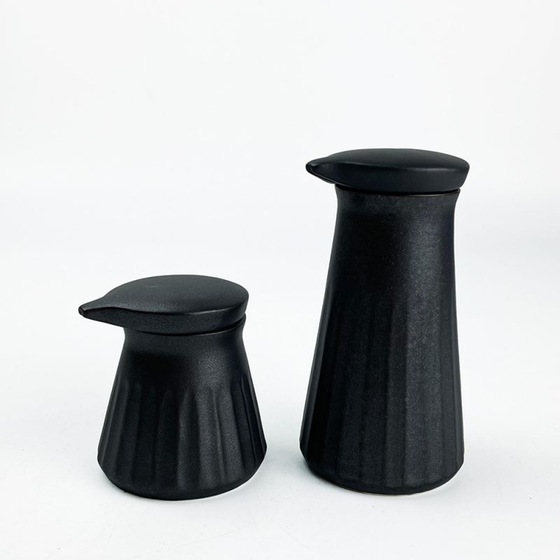Sauce Dispenser Tall Black