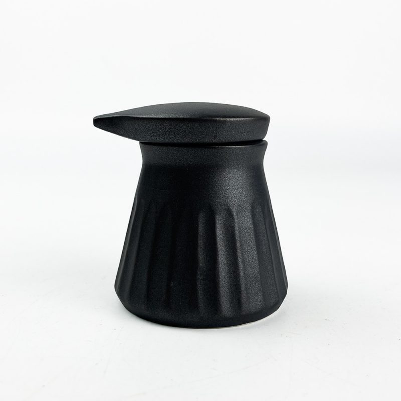 Sauce Dispenser Short Black