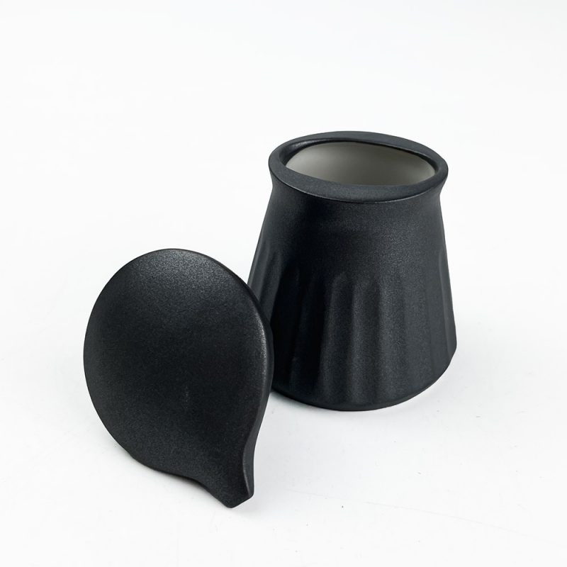 Sauce Dispenser Short Black