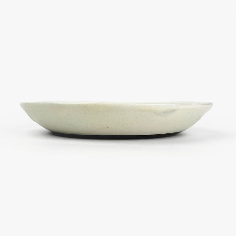 Plate Rabbit (6"D) by Takunobu Sawada