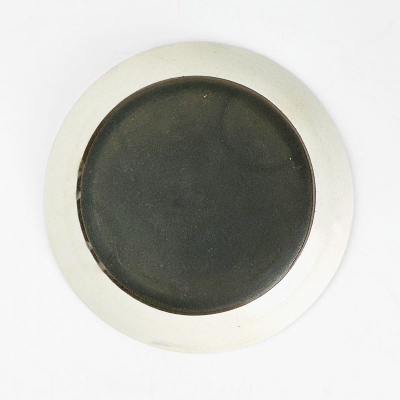 Plate Rabbit (6"D) by Takunobu Sawada
