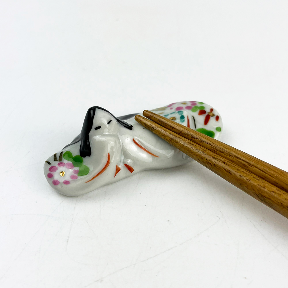Chopstick Rest Ohinasama White (2.5" x 1.25")