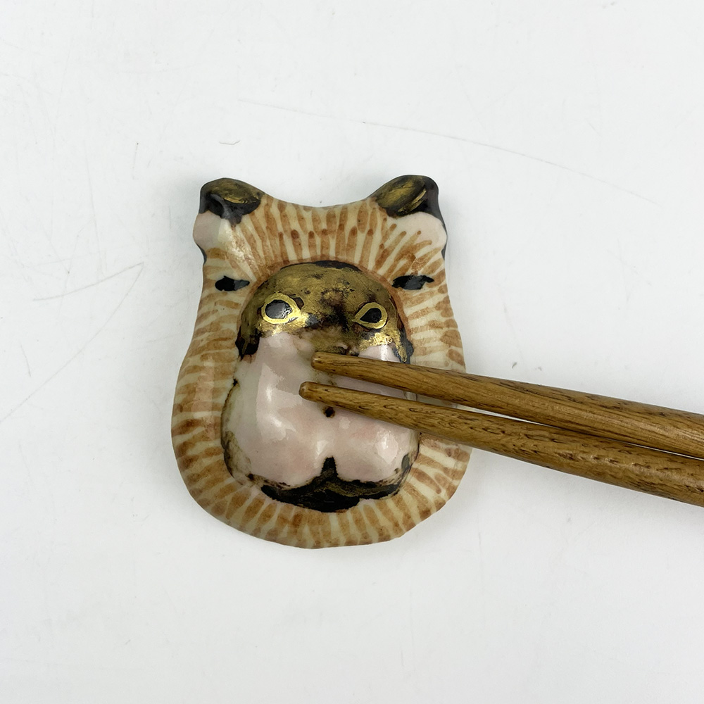 Chopstick Rest Capybara by Nae Komatsuka