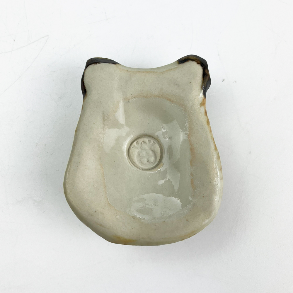 Chopstick Rest Capybara by Nae Komatsuka